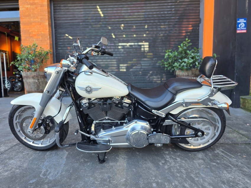 harley davidson fat boy 114 . 1868 gasolina manual 20181