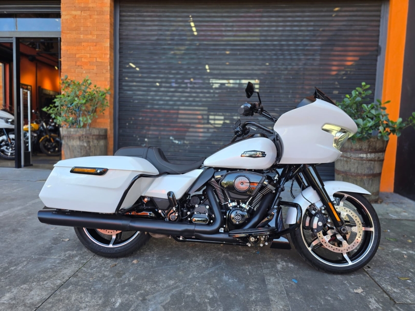 harley davidson road glide . 1923 gasolina manual 20245