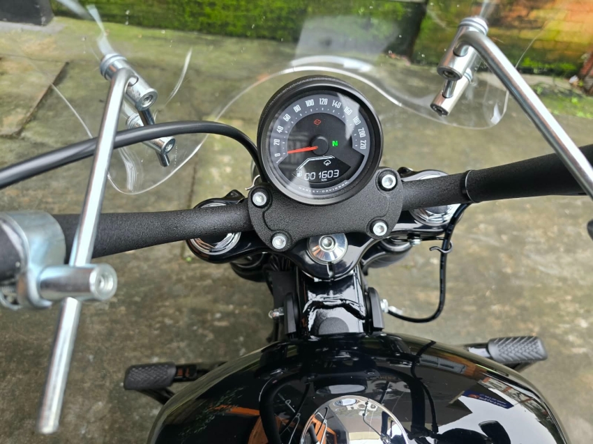 harley davidson street bob . 1923 gasolina manual 20254