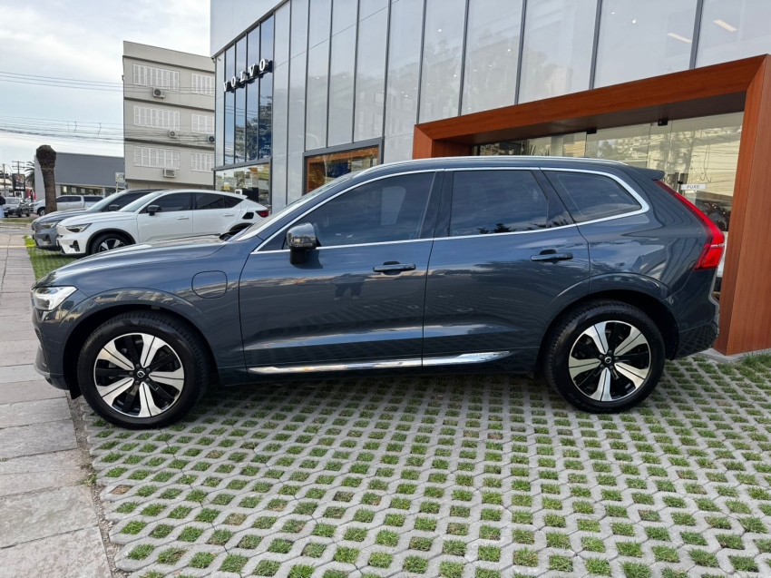 volvo xc60 2.0 t8 recharge plus awd geartronic hibrido 4p automatico 20233