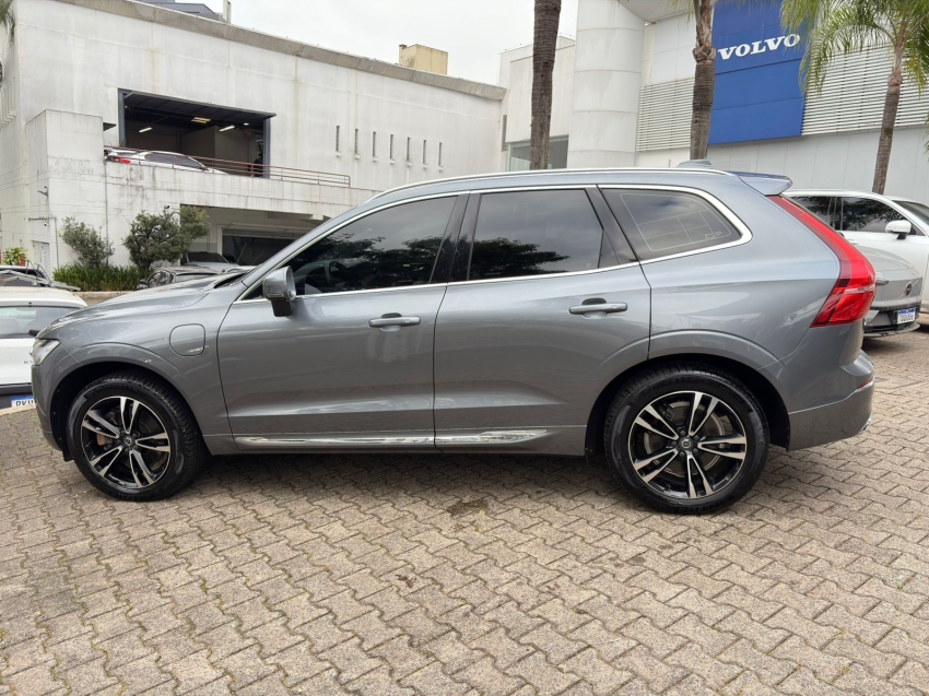 volvo xc60 2.0 t8 hybrid momentum awd geartronic hibrido 4p automatico 2021