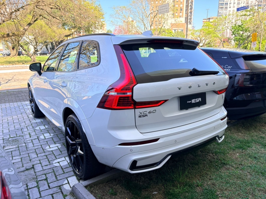 volvo xc60 2.0 t8 recharge polestar engineered awd geartronic hibrido 4p automatico 2023