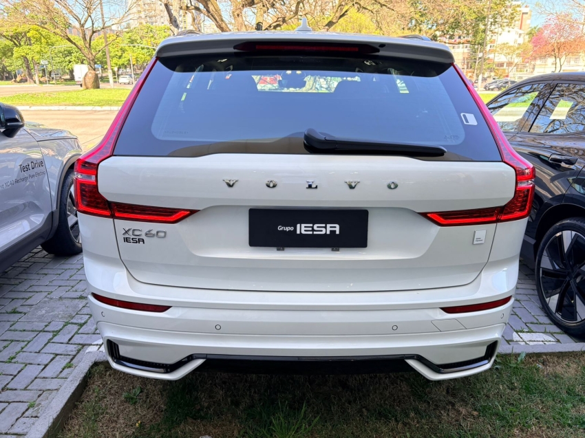 volvo xc60 2.0 t8 recharge polestar engineered awd geartronic hibrido 4p automatico 2023