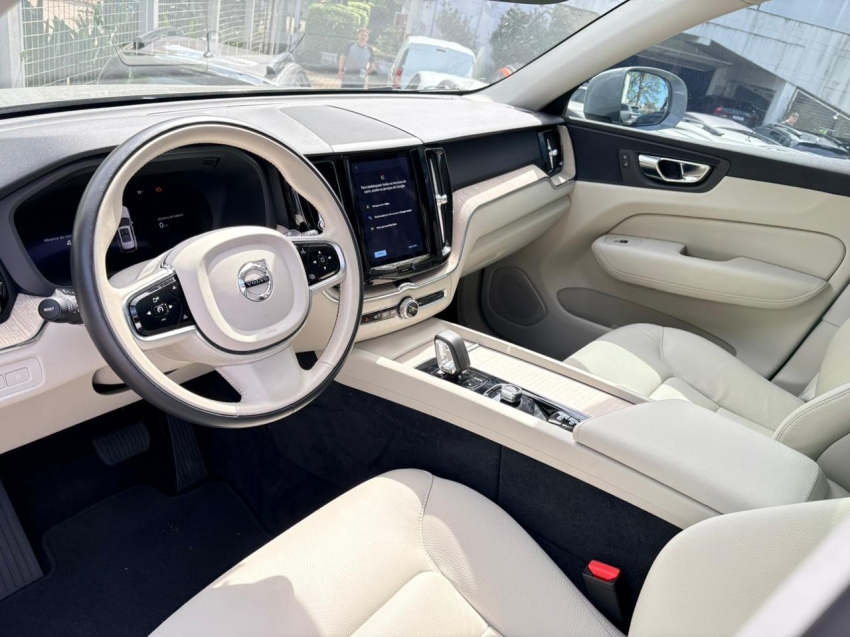 volvo xc60 2.0 t8 recharge plus awd geartronic hibrido 4p automatico 20247 volvo xc60 2.0 t8 recharge plus awd geartronic hibrido 4p automatico 20247