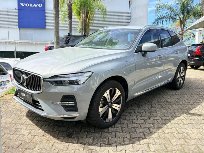 volvo xc60 2.0 t8 recharge plus awd geartronic hibrido 4p automatico 2024
