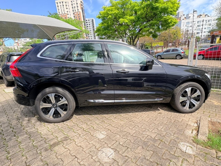volvo xc60 2.0 t8 recharge plus awd geartronic hibrido 4p automatico 2025
