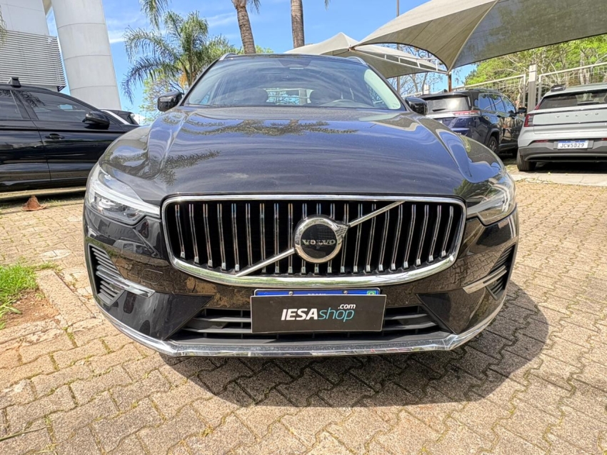 volvo xc60 2.0 t8 recharge plus awd geartronic hibrido 4p automatico 2025