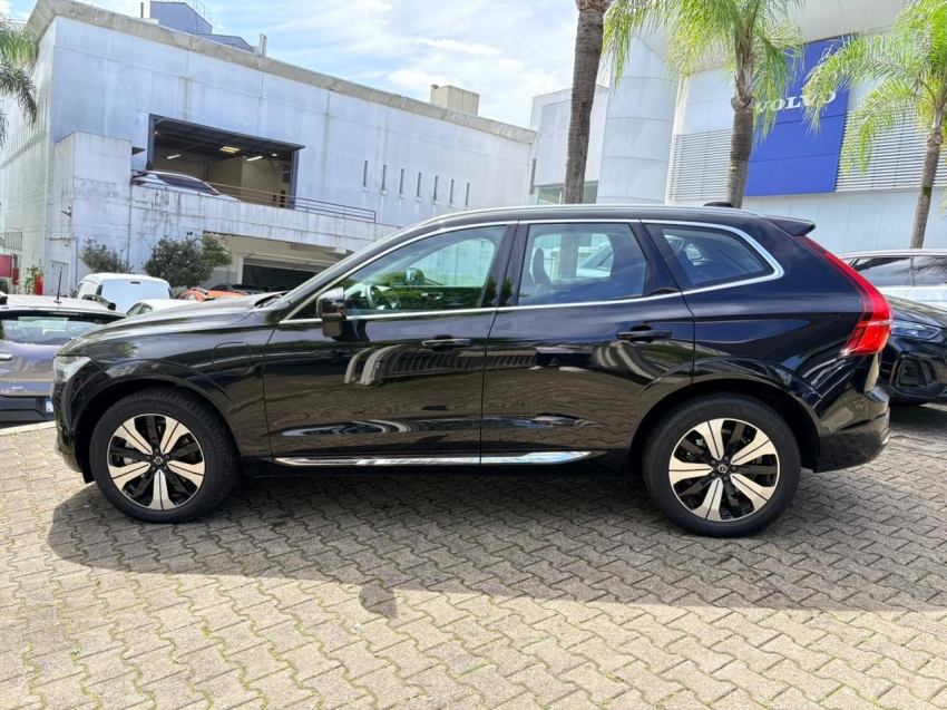 volvo xc60 2.0 t8 recharge plus awd geartronic hibrido 4p automatico 2025
