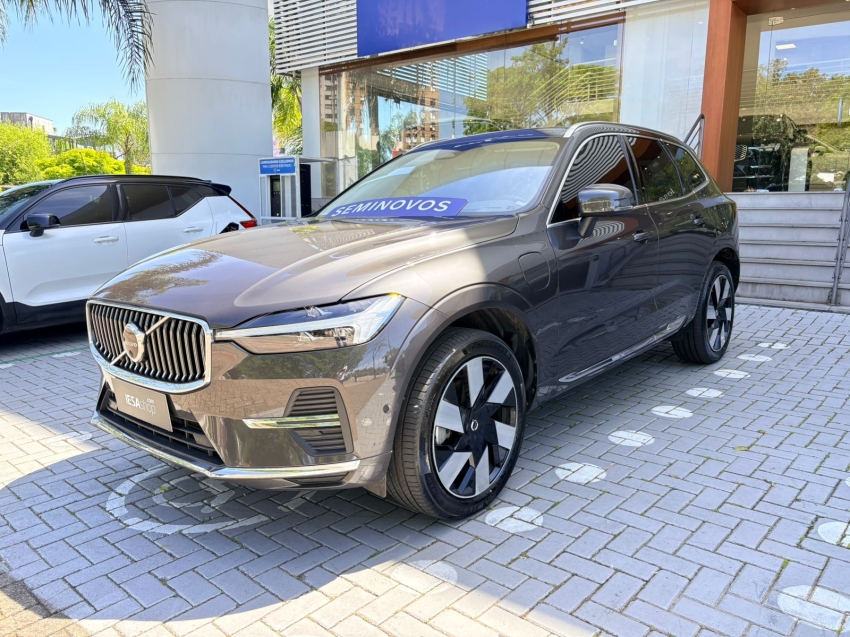 volvo xc60 2.0 t8 recharge ultimate awd geartronic hibrido 4p automatico 2024