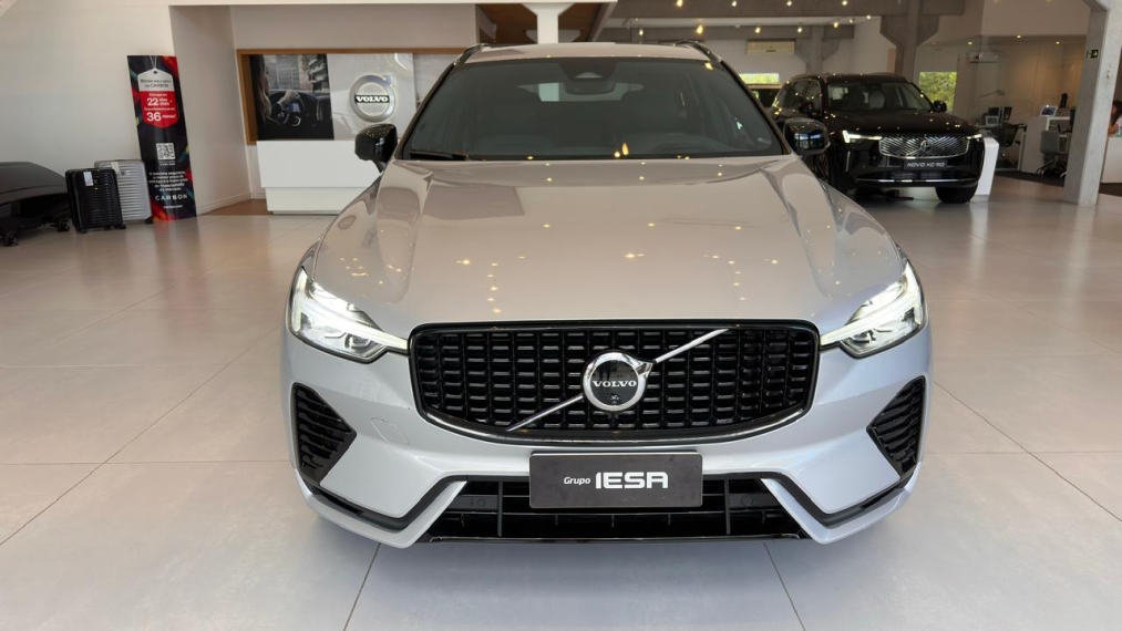 volvo xc60 2.0 t8 recharge ultimate dark awd geartronic hibrido 4p automatico 20244