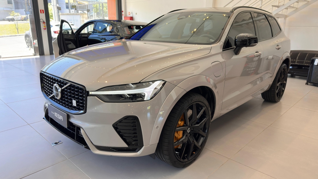 volvo xc60 2.0 t8 recharge polestar engineered awd geartronic hibrido 4p automatico 2024