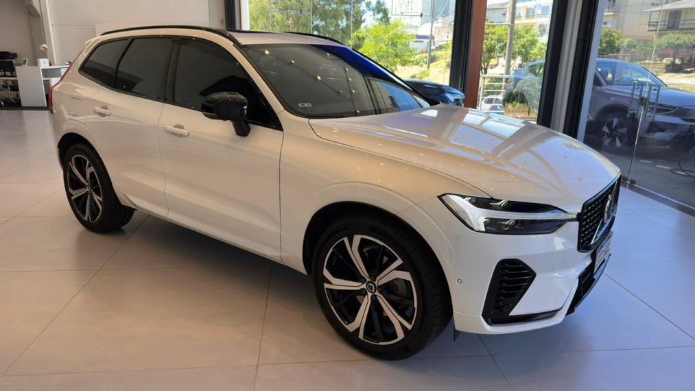 volvo xc60 2.0 t8 recharge ultimate dark awd geartronic hibrido 5p automatico 20232