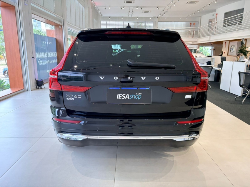 volvo xc60 2.0 t8 recharge plus awd geartronic hibrido 4p automatico 20245