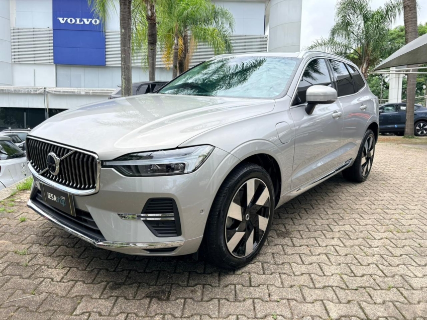 volvo xc60 2.0 t8 recharge ultimate awd geartronic hibrido 4p automatico 2024
