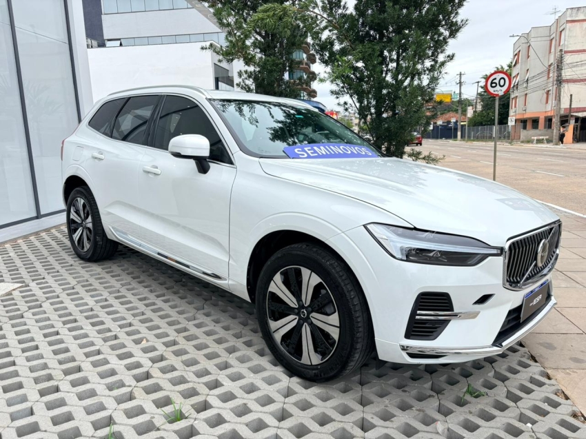 volvo xc60 2.0 t8 recharge plus awd geartronic hibrido 4p automatico 20242