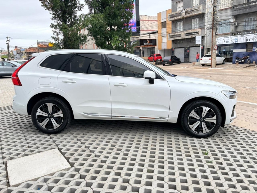 volvo xc60 2.0 t8 recharge plus awd geartronic hibrido 4p automatico 20243
