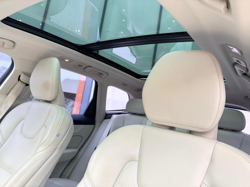 volvo xc60 2.0 t8 recharge inscription awd geartronic hibrido 4p automatico 20228