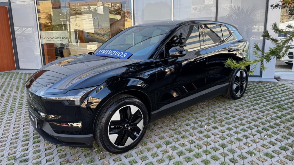 volvo ex 30 core eletrico 69kw 4p automatico 2025
