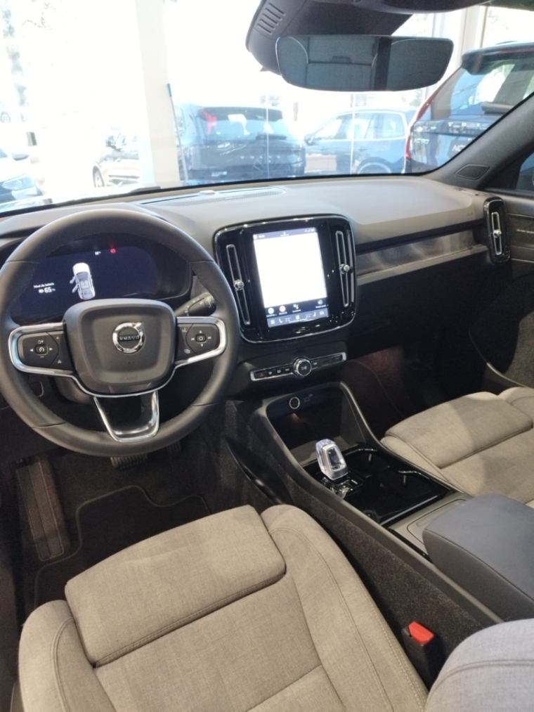 volvo ec 40 p8 ultra eletrico 82kw 4p automatico 20256