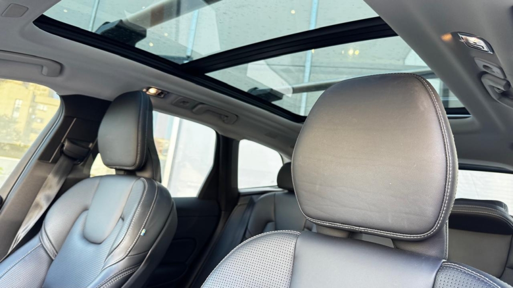 volvo xc60 2.0 t8 hybrid inscription awd geartronic hibrido 4p automatico 20217