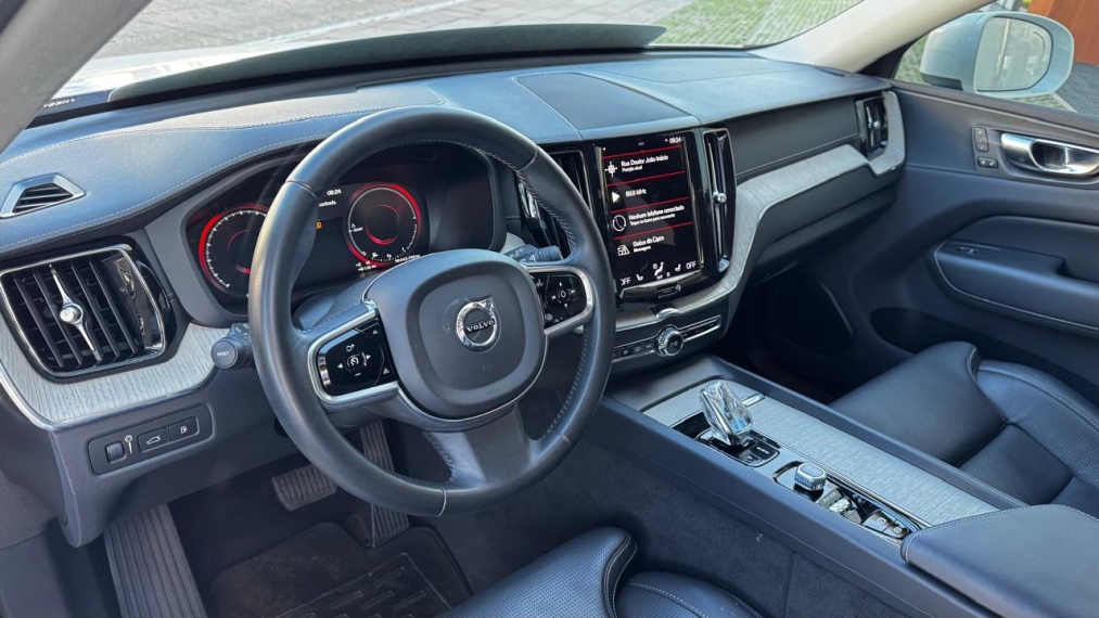 volvo xc60 2.0 t8 hybrid inscription awd geartronic hibrido 4p automatico 20216