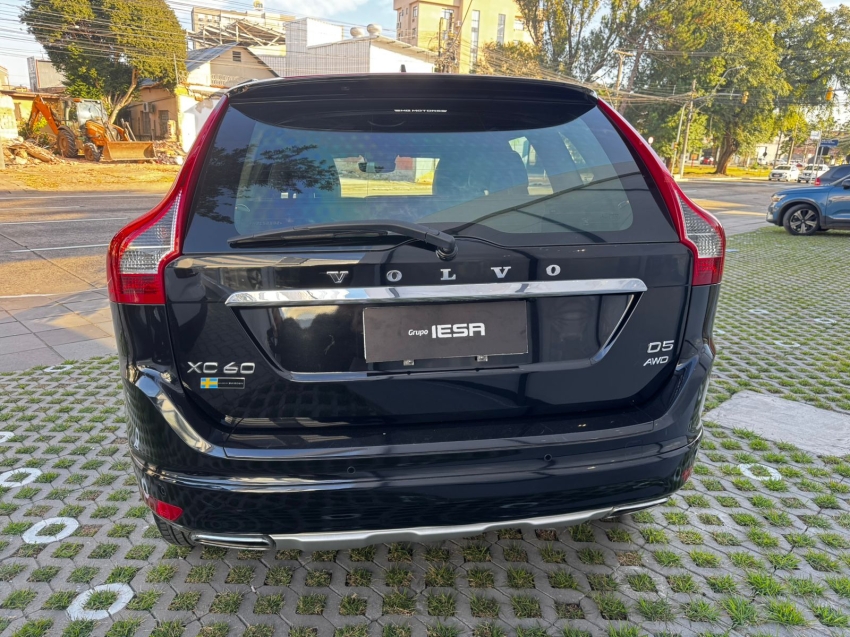 volvo xc60 2.4 d5 kinetic diesel awd 4p automatico 5p 20174
