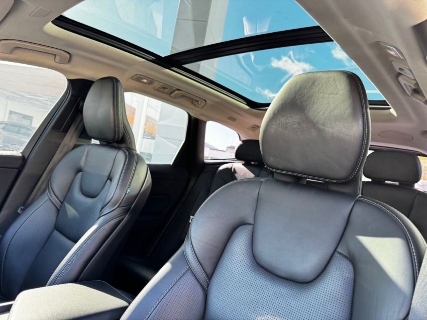 volvo xc60 2.0 t8 recharge ultimate awd geartronic hibrido 4p automatico 20247