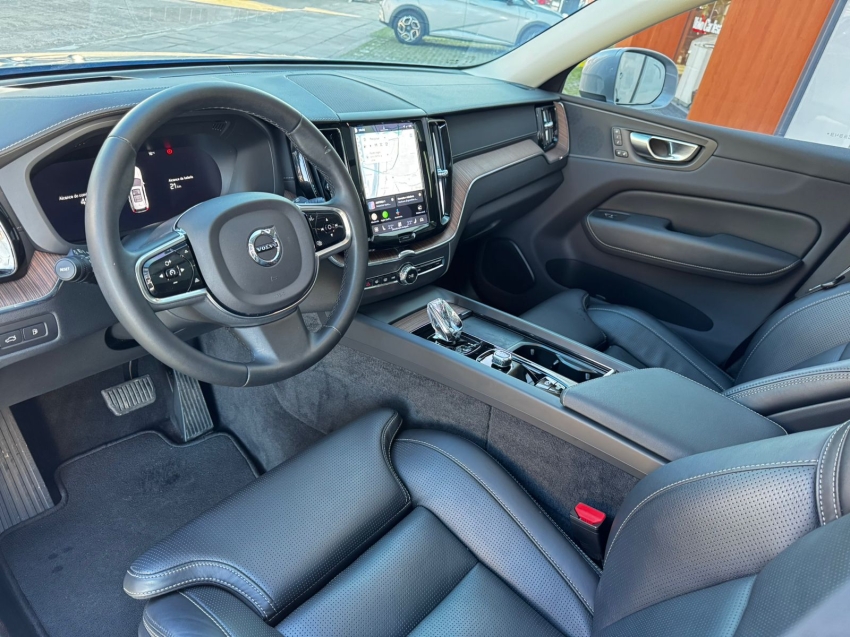 volvo xc60 2.0 t8 recharge inscription awd geartronic hibrido 4p automatico 20237