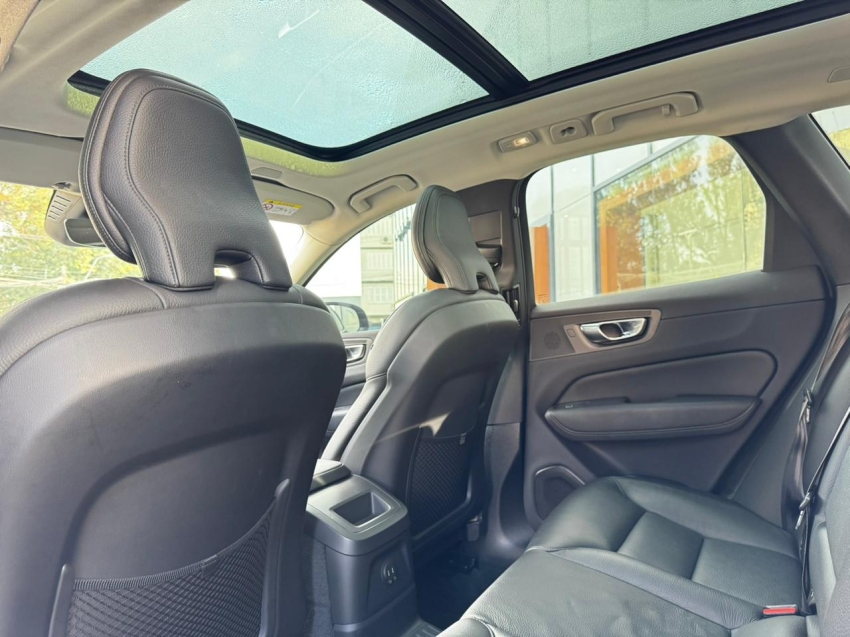 volvo xc60 2.0 t8 recharge inscription expression awd geartronic hibrido 4p automatico 20229