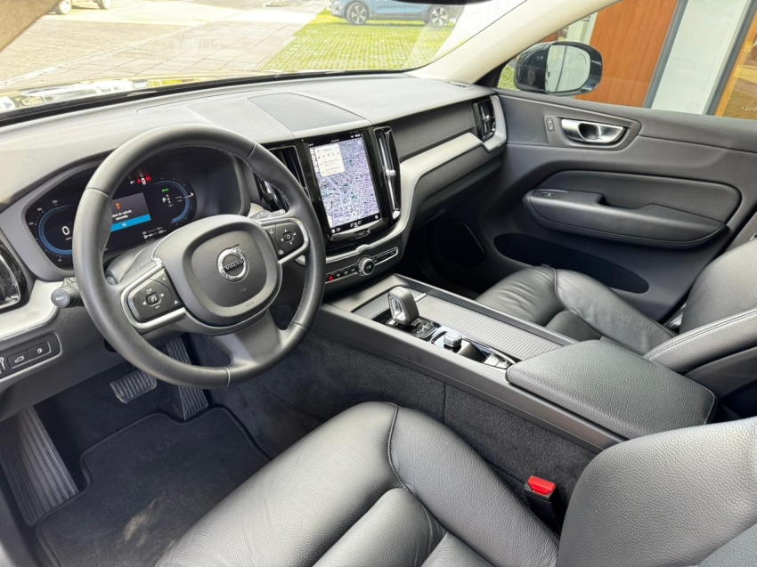 volvo xc60 2.0 t8 recharge inscription expression awd geartronic hibrido 4p automatico 20226