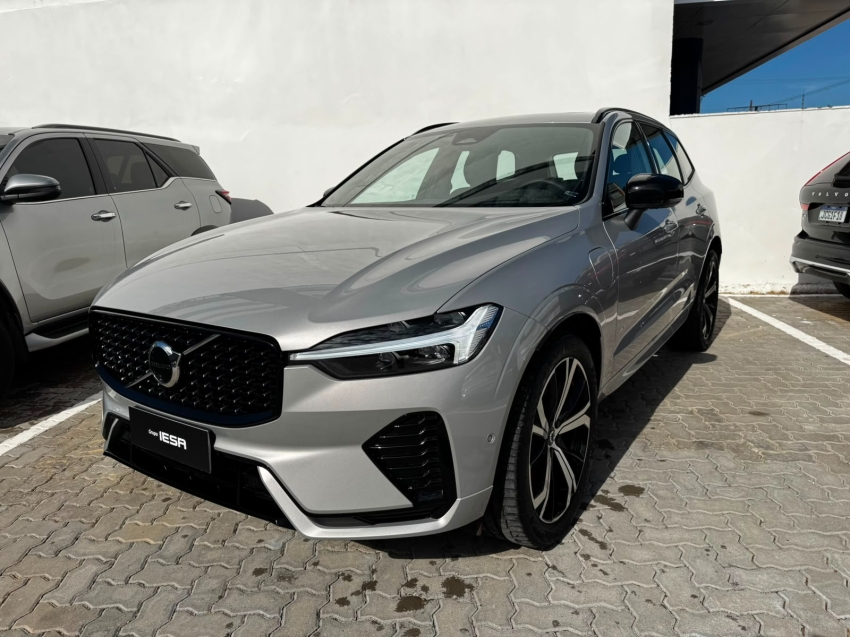 volvo xc60 2.0 t8 recharge ultimate dark awd geartronic hibrido 4p automatico 20241