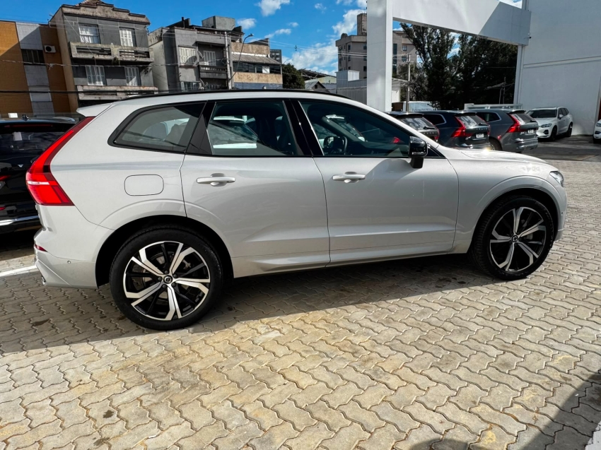 volvo xc60 2.0 t8 recharge ultimate dark awd geartronic hibrido 4p automatico 20245