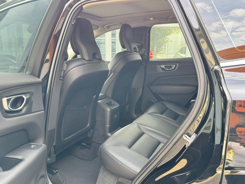 volvo xc60 2.0 t8 recharge inscription expression awd geartronic hibrido 4p automatico 202211