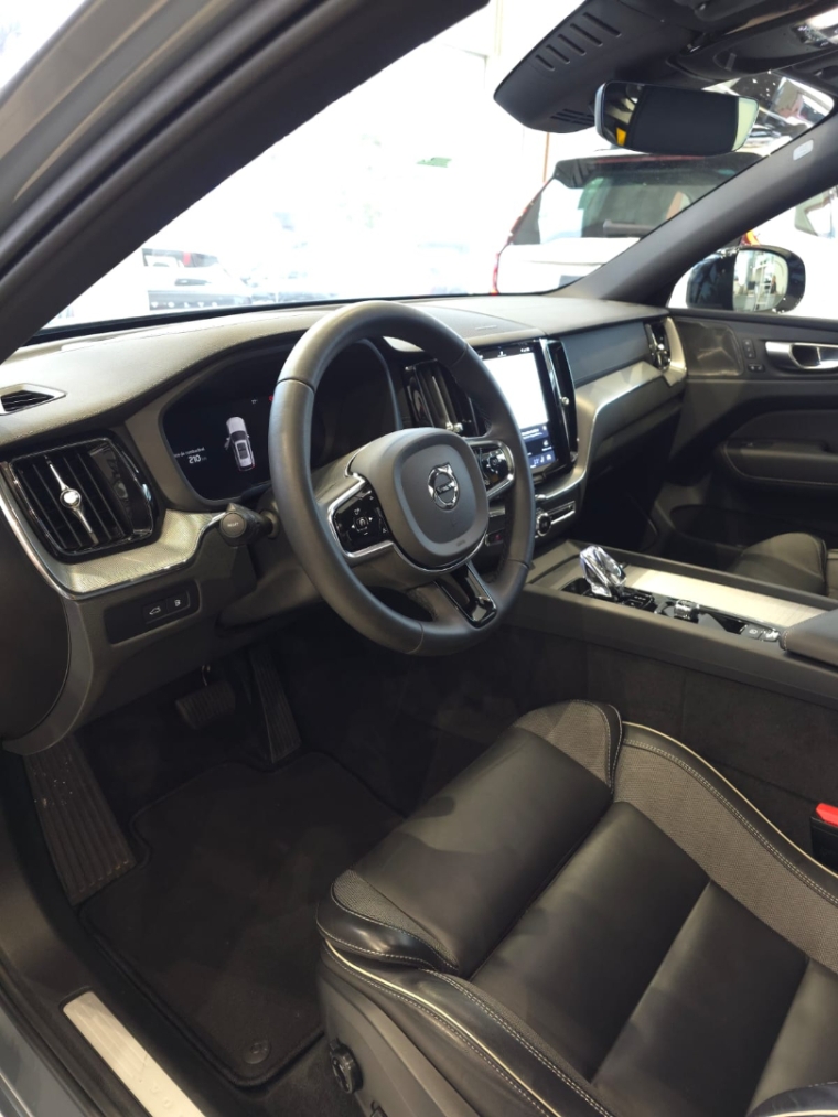 volvo xc60 2.0 t8 recharge polestar engineered awd geartronic hibrido 4p automatico 202410