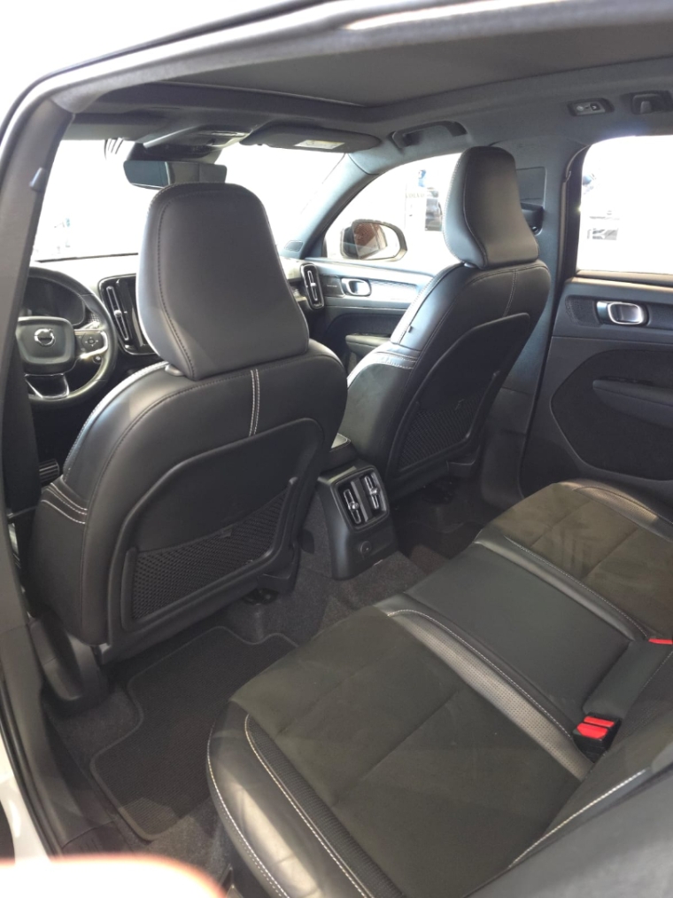volvo xc40 1.5 t5 recharge r-design geartronic hibrido 4p automatico 20218