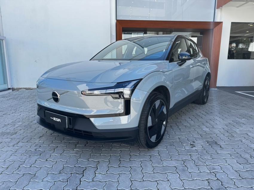 volvo ex 30 plus 69kw eletrico automatico 2025