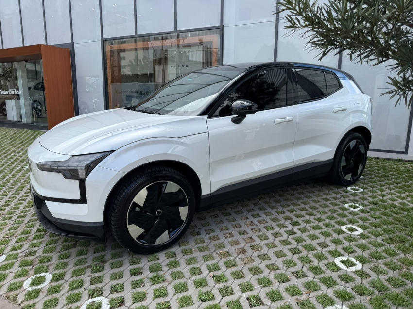 volvo ex 30 plus 69kw eletrico automatico 20241