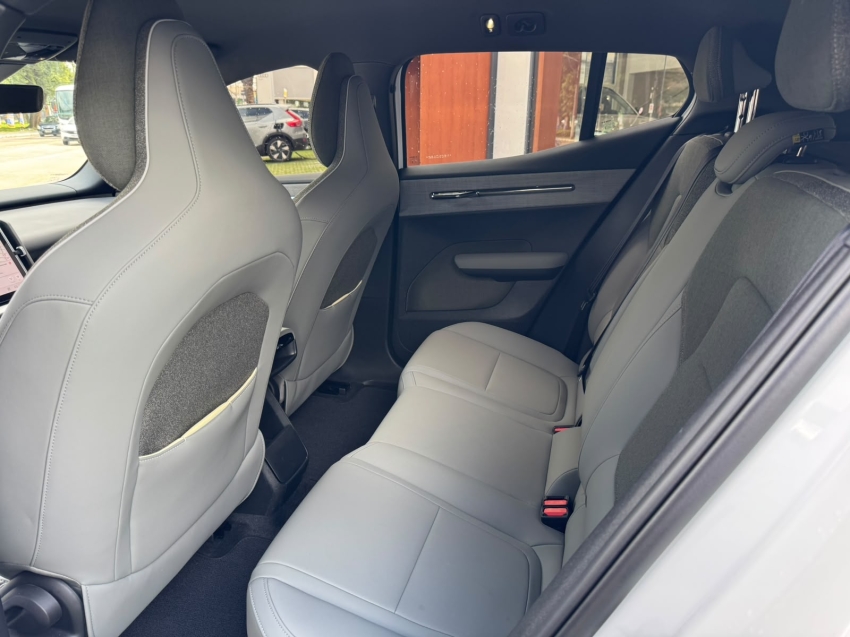 volvo ex 30 plus 69kw eletrico automatico 202411