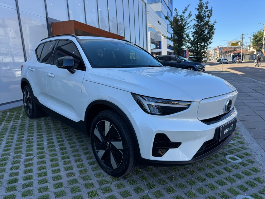 VOLVO EX 40 PLUS P6 ELETRICO 70KW AUTOMATICO3