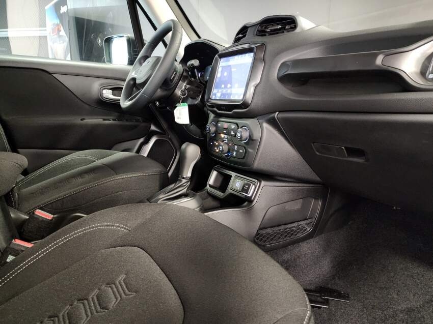 jeep renegade altitude 1.3 t270 turbo flex at6 25/25 0km