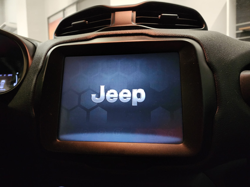 jeep renegade 1.8 16v flex longitude 4p automatico 2021 jeep renegade 1.8 16v flex longitude 4p automatico 2021