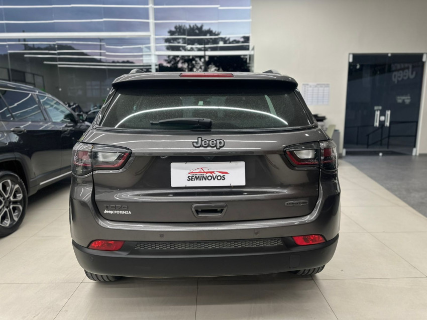 jeep compass 1.3 t270 turbo flex longitude at6 5p automatico 2022 jeep compass 1.3 t270 turbo flex longitude at6 5p automatico 2022