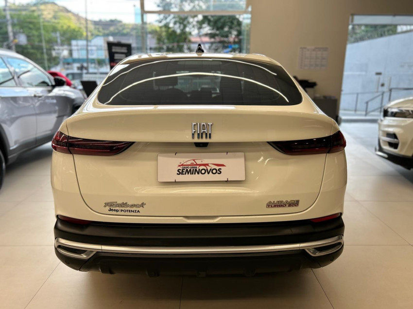 fiat fastback 1.0 turbo 200 flex audace cvt 3p automatico 2023 fiat fastback 1.0 turbo 200 flex audace cvt 3p automatico 2023