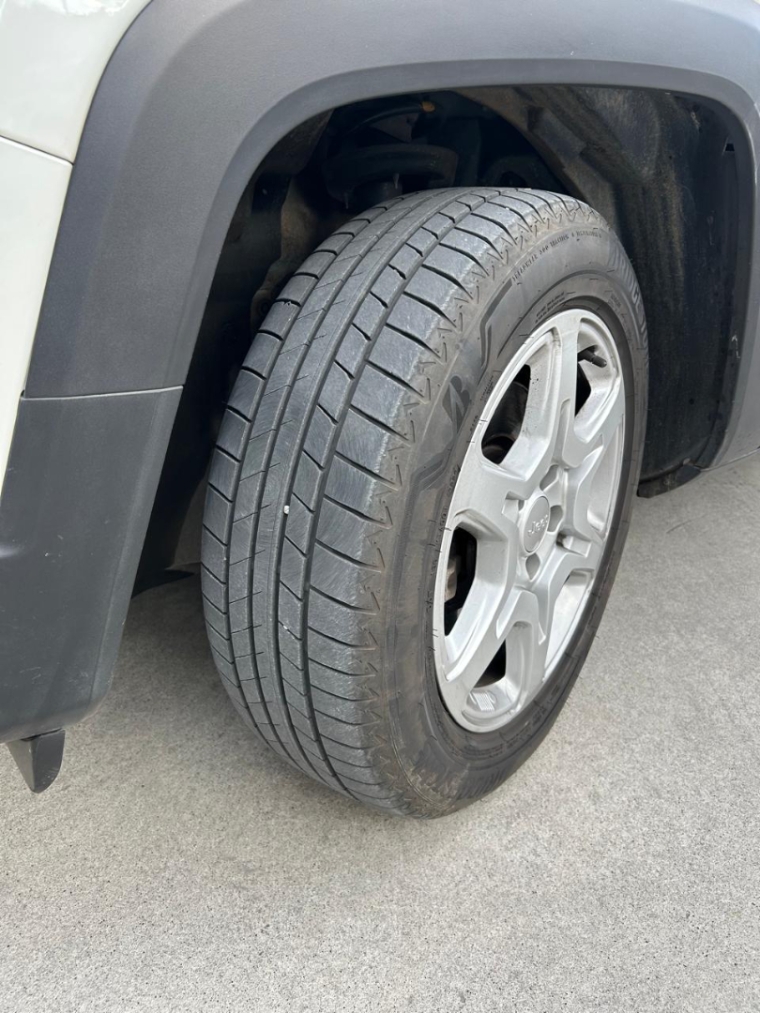 jeep renegade 1.3 t270 turbo flex at6 4p automatico 2025
