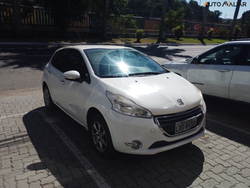peugeot 208 active - o mais novo do rj!!! peugeot 208 active - o mais novo do rj!!!