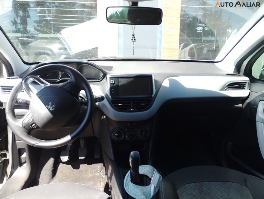 peugeot 208 active - o mais novo do rj!!! peugeot 208 active - o mais novo do rj!!!