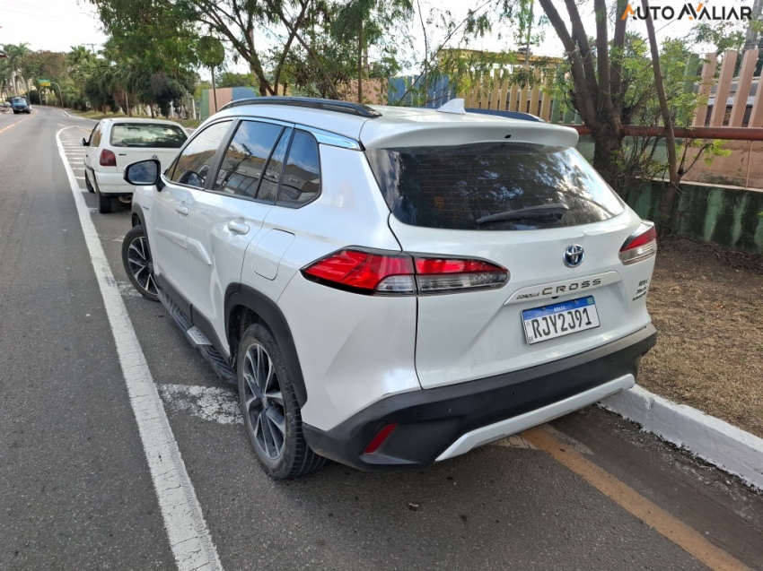 toyota corolla cross 1.8 vvt-i hybrid flex xrx cvt 2.0 hibrido 4p automatico 2022 toyota corolla cross 1.8 vvt-i hybrid flex xrx cvt 2.0 hibrido 4p automatico 2022