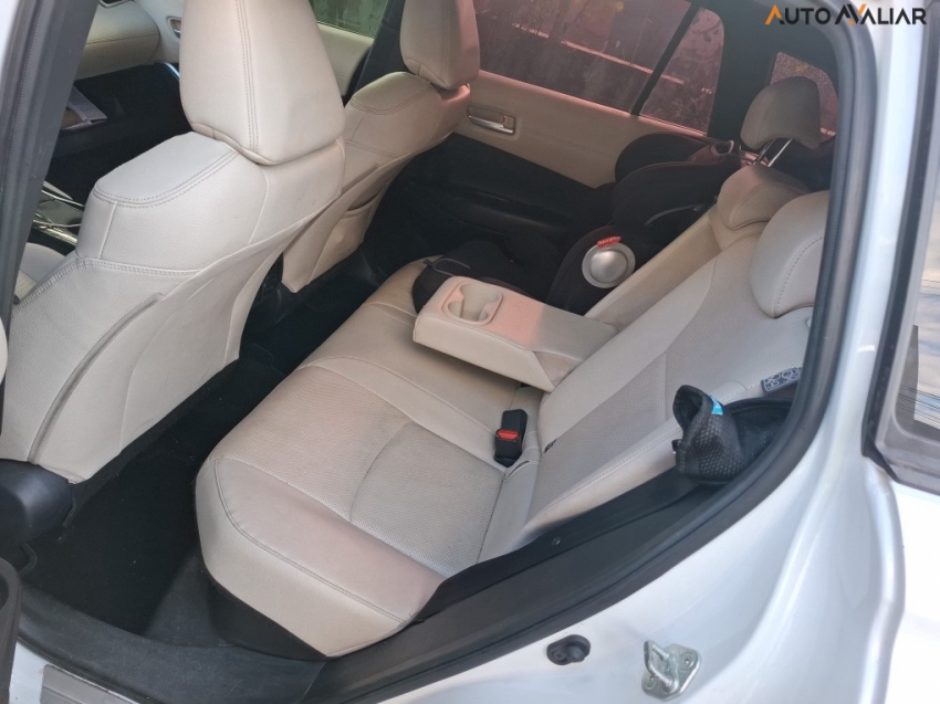 toyota corolla cross 1.8 vvt-i hybrid flex xrx cvt 2.0 hibrido 4p automatico 2022 toyota corolla cross 1.8 vvt-i hybrid flex xrx cvt 2.0 hibrido 4p automatico 2022