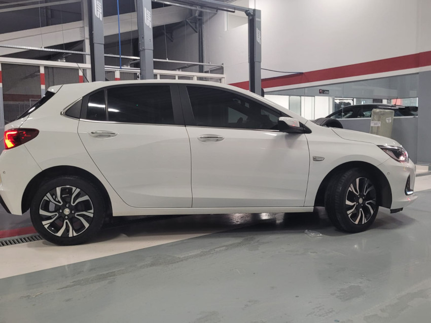 chevrolet onix 1.0 turbo flex premier automatico 4p 2024 chevrolet onix 1.0 turbo flex premier automatico 4p 2024