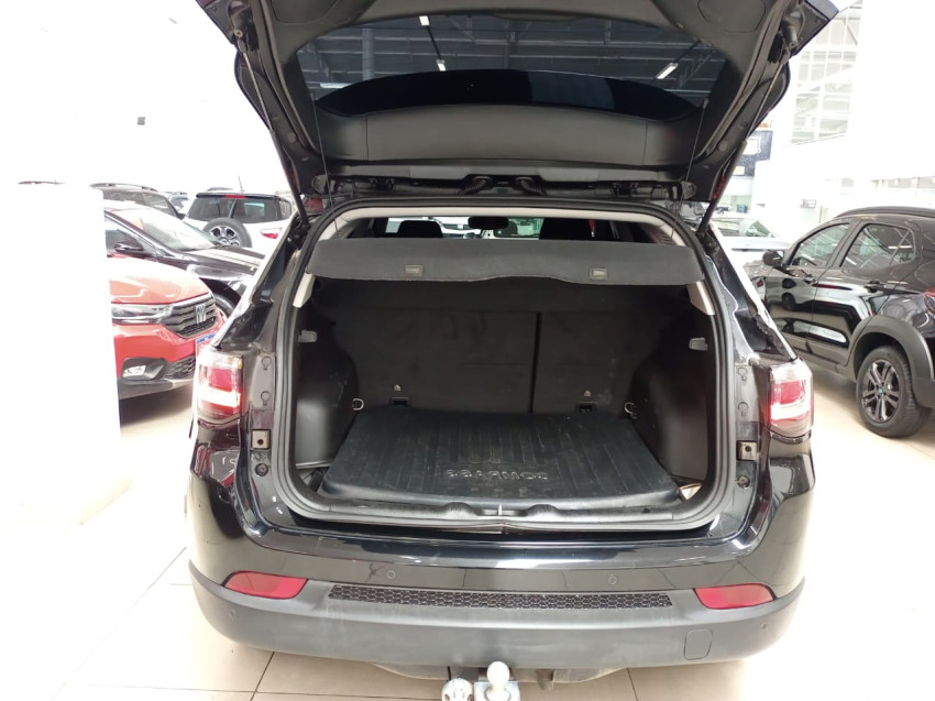 jeep compass 1.3 t270 turbo flex longitude at6 4p automatico 2023 jeep compass 1.3 t270 turbo flex longitude at6 4p automatico 2023